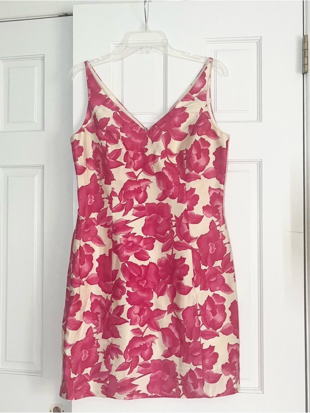 🌺 Ann Taylor 100% Silk Pink Floral V-Neck Slip Dress